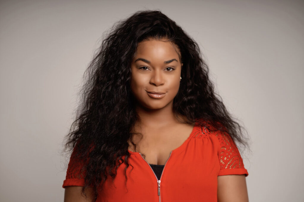 Riley Dawn Official picture